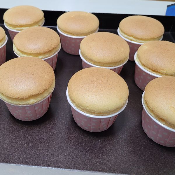 新手上路杯子蛋糕：小恩 一起做