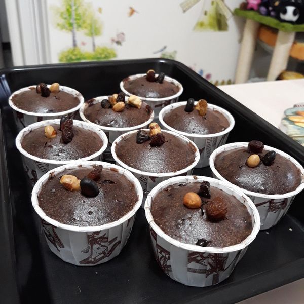 巧克力馬芬蛋糕#新手也會做：洪湘雲 一起做