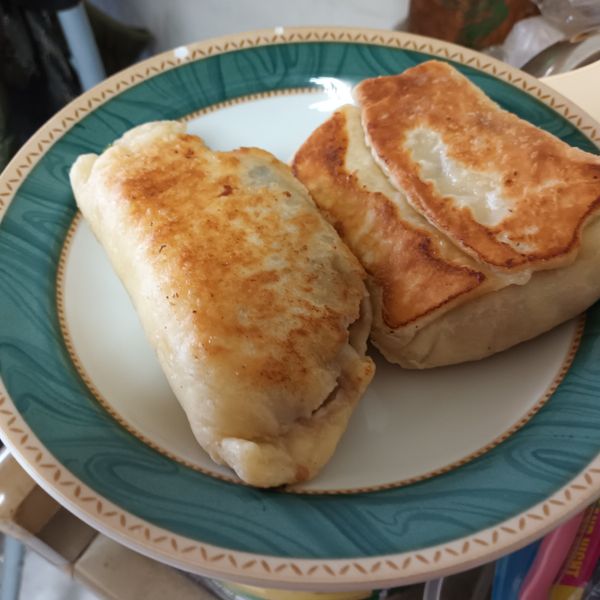 蔥肉餅 : 葉子一起做