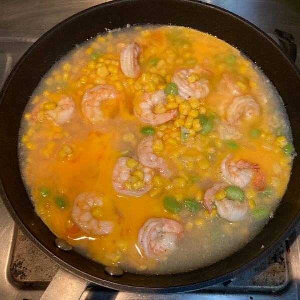 毛豆玉米蝦仁炒蛋 : 游雅婷一起做