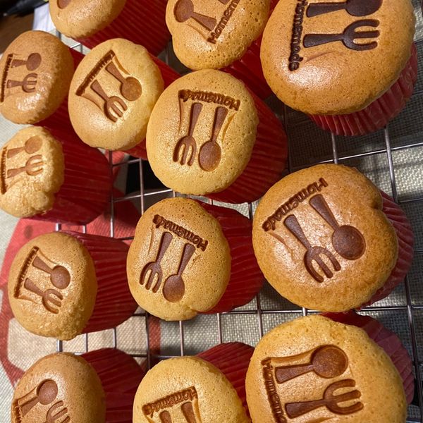 原味戚風杯子蛋糕 : 鄭茙蔆一起做