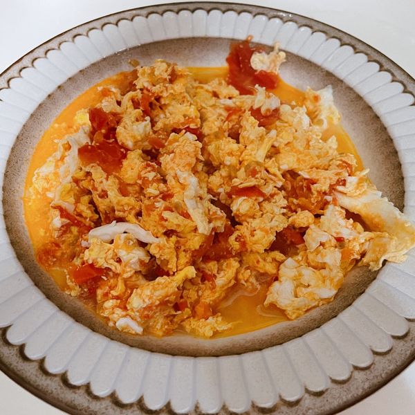 蕃茄炒蛋:兒醫四寶媽魚丸的懶人廚房 一起做