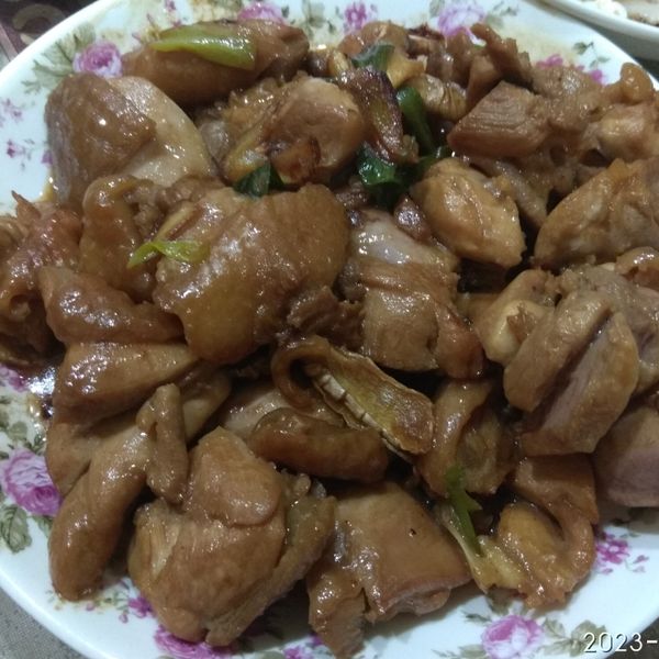 薑爆雞肉 : 張彝隆一起做