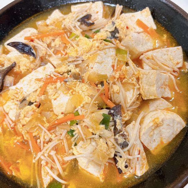 肥肥貓酸辣金針菇豆腐煲 : 烤肉一起做