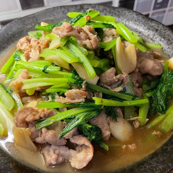 蠔油嫩肉絲炒油菜：人妻廚房日誌-Mandy 一起做