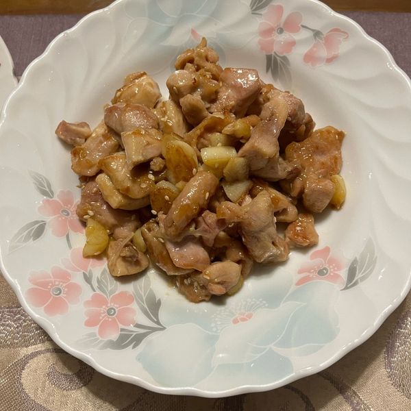 蒜香雞胸肉：茄子 一起做