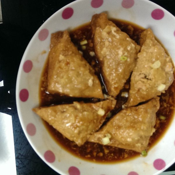 【可拉的鏡頭】三角油豆腐鑲肉 : fish一起做