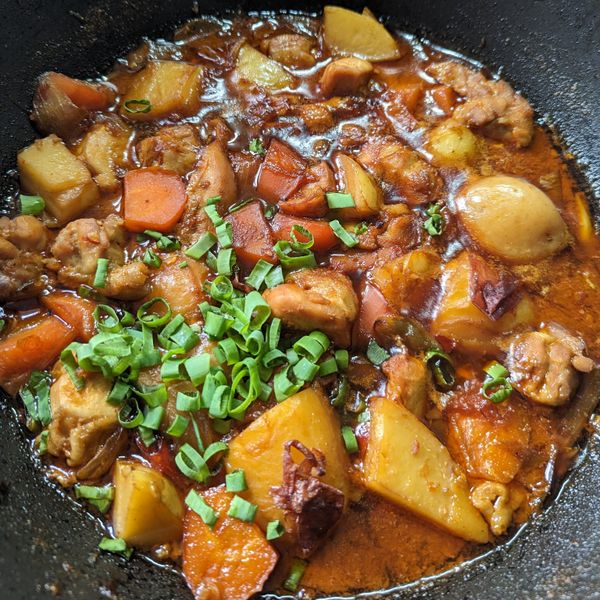 安東燉雞【福壽純芝麻油玩料理】 : 藍色襪子一起做