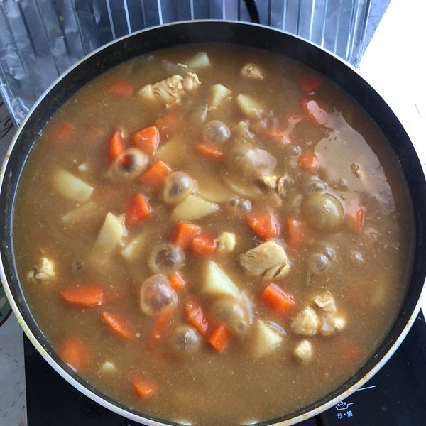 雞肉咖喱飯 : 萱一起做