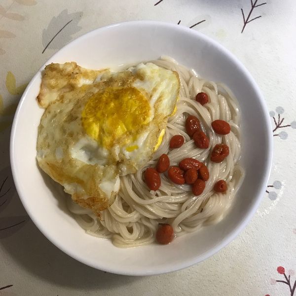 枸杞麻油蛋麵線 : hellocindy一起做
