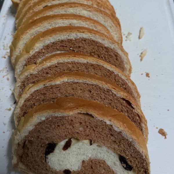 葡萄乾木材麵包（無蛋版）：王美華 一起做