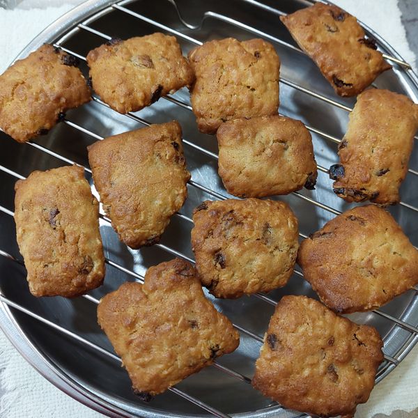 燕麥葡萄乾餅乾：游雅甄 一起做