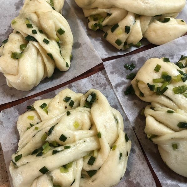 蔥花捲 蔥花饅頭 : 住在塔洞的太太一起做