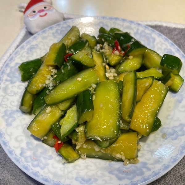 涼拌小黃瓜：Iris Chang 一起做