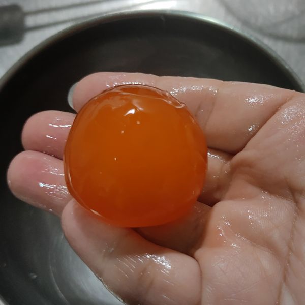 醃鹹蛋 : 小桃媽一起做