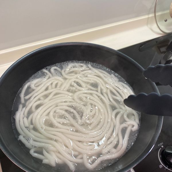 手工米苔目:陳俊宇 一起做