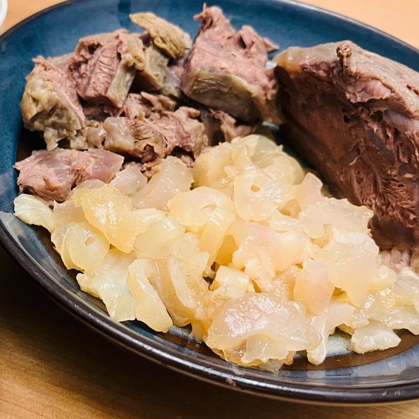 白滷牛腱、牛筋 : ST一起做