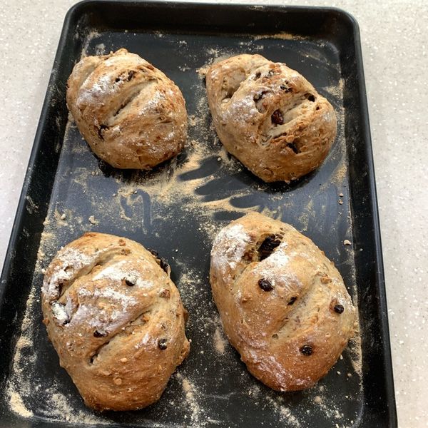 免揉全麥堅果麵包 : Chu Chih Chen一起做