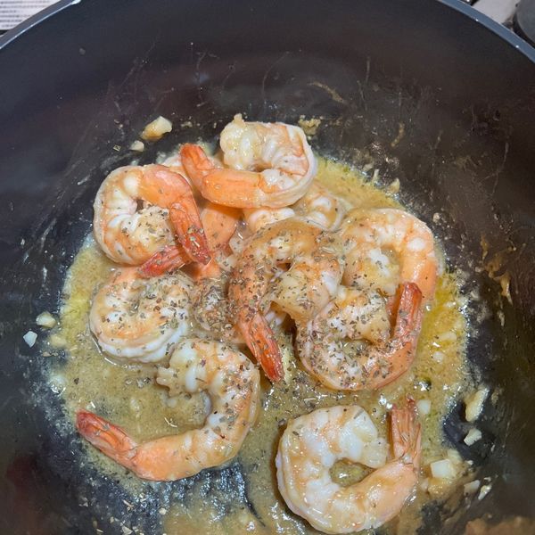 蒜香奶油味噌蝦 : 白白一起做