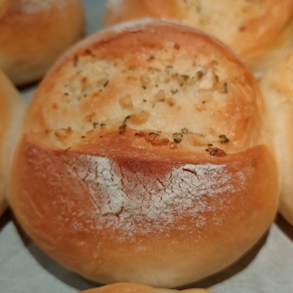 外脆內軟 香蒜牛油法國麵包球 : Vicki Hsu一起做