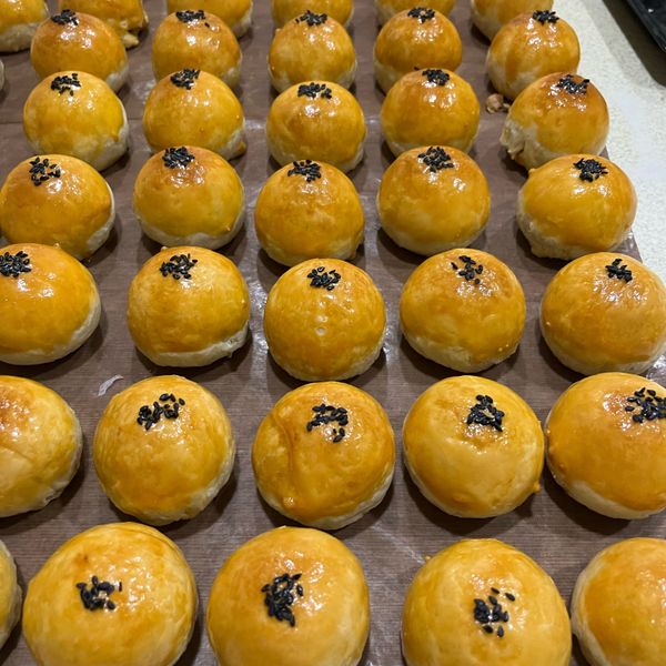 蛋黃酥🥮 : 熱愛烘焙的女子❤️一起做