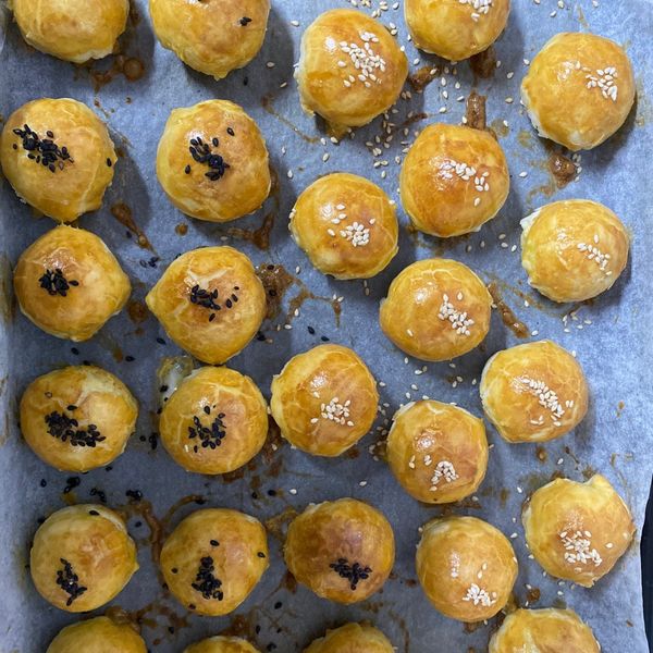 一口蛋黃酥：邱惠文 一起做