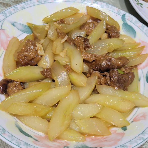 大黃瓜燴土豆麵筋 : 裂屁屁一起做