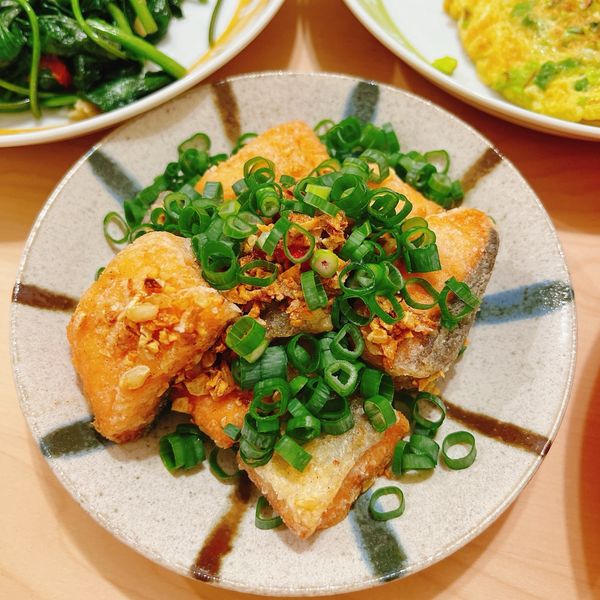 椒鹽鮭魚:FinFin 一起做