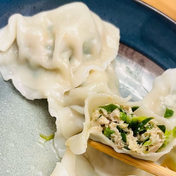 豬肉韭菜水餃 鮮香的秘訣：ST 一起做