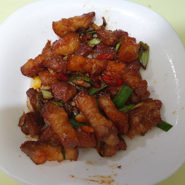 蒜苗炒五花肉 : 于鈴一起做