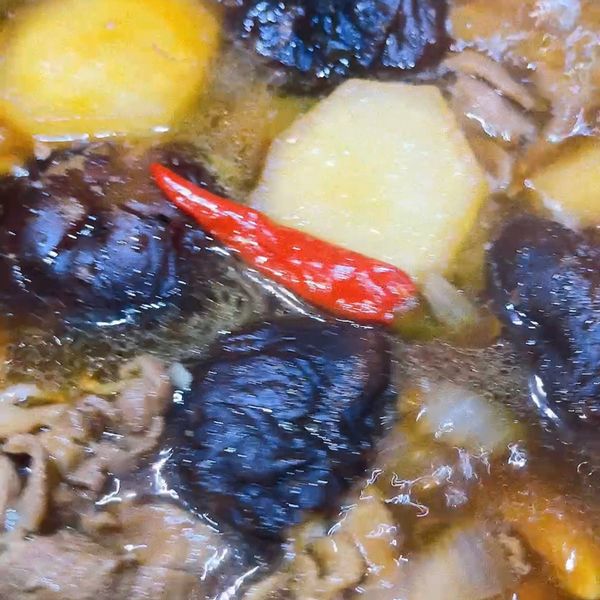 蘿蔔滷肉 : Chaying Lin一起做