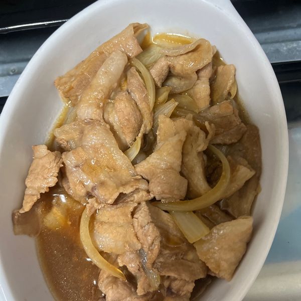 洋蔥炒肉片 : 陳西歐一起做