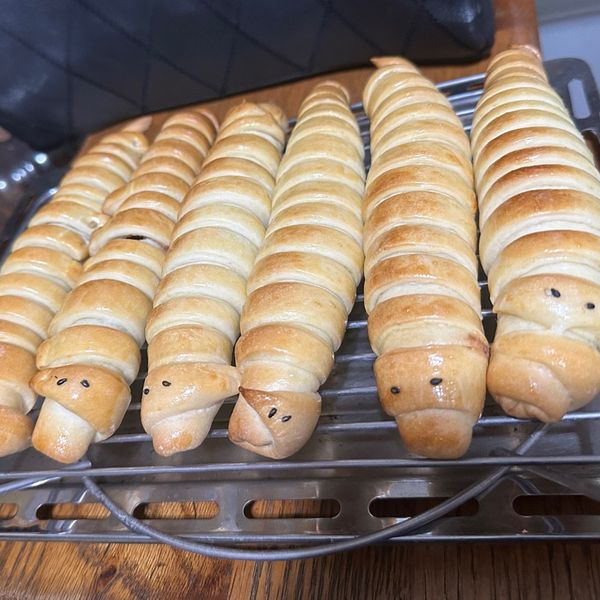 可愛的毛毛蟲麵包 : Pei Jun Lin一起做