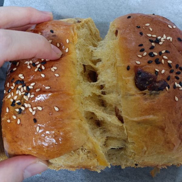 黑糖鮮奶油吐司 : Lili一起做