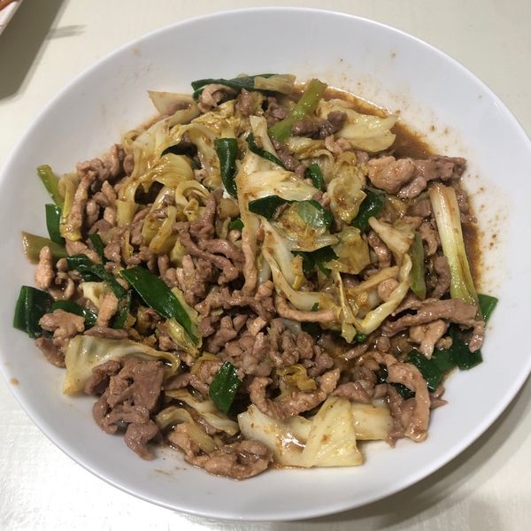 沙茶洋蔥炒豬肉～朋友聚餐指定菜! : Jhenyi Wu一起做