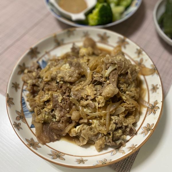 簡易版～牛肉丼飯：YiYa Zheng 一起做