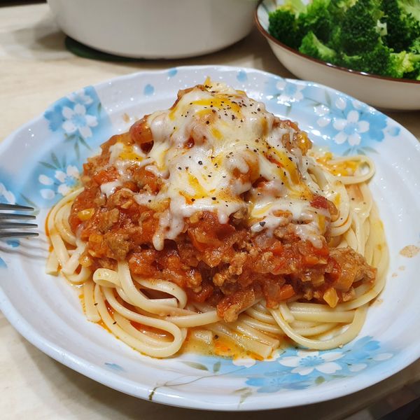 蕃茄肉醬義大利麵 : 小淨一起做