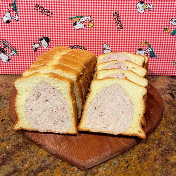 蛋糕吐司(蜂蜜蛋糕&紅麴吐司)-粉嫩春季 : Anita一起做