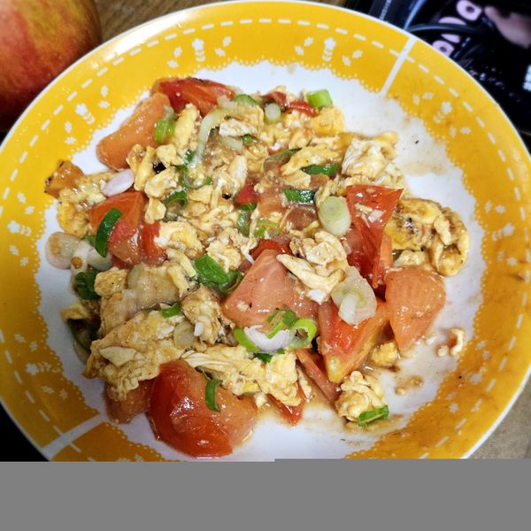 番茄炒蛋 : 瑄茹牛奶一起做