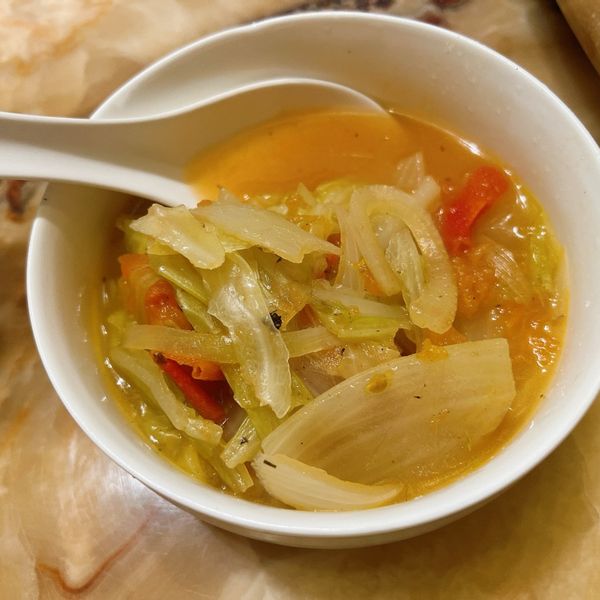 蕃茄蔬菜湯 : 謝兜兜一起做