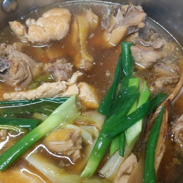 媽媽味-黑醬油雞 : nyssachen一起做