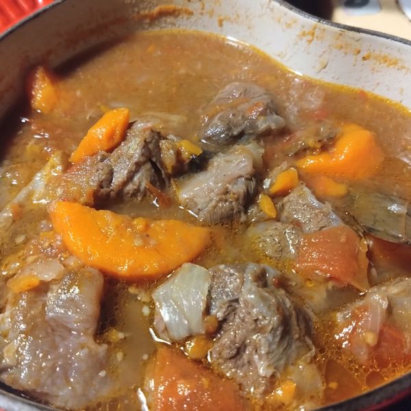 番茄燉牛肉：Lily 一起做