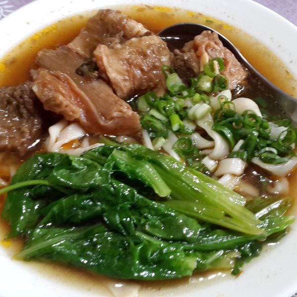 紅燒牛腩家常麵：胡瑞芬 一起做