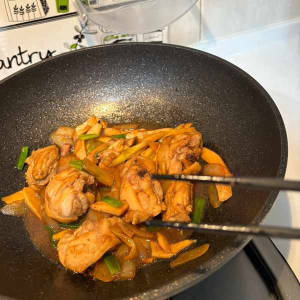 蔥燒雞 : 佳寶小姐一起做