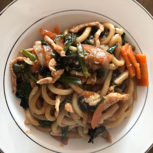 沙茶炒烏龍 : 住在塔洞的太太一起做