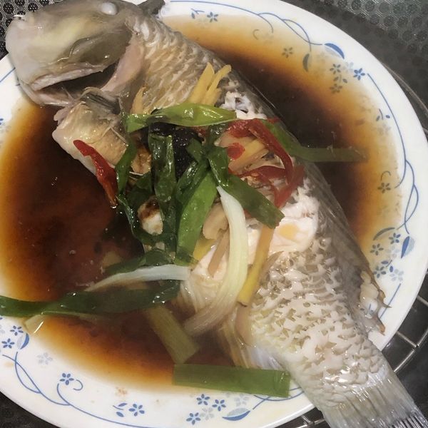 清蒸鱸魚：陳銘倫 一起做