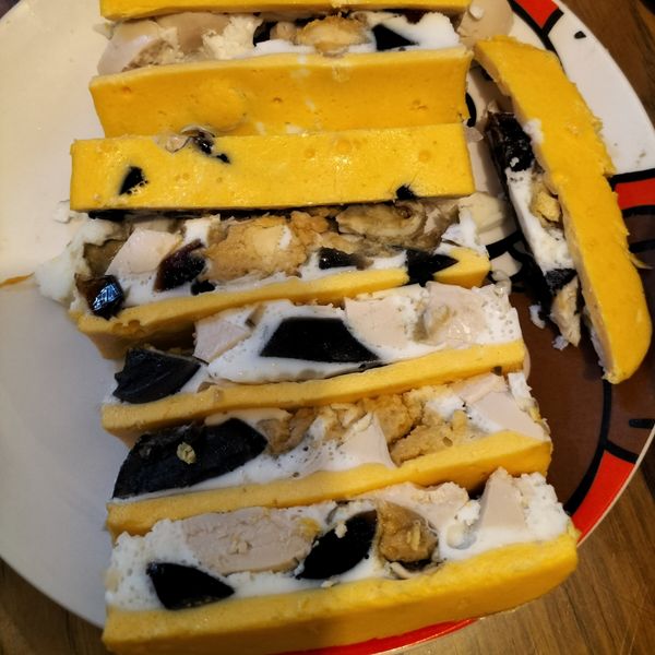 三色蛋 : 娃娃一起做