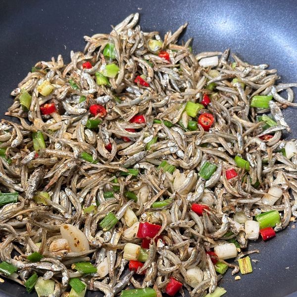 香酥小魚干 : 賴貝貝一起做