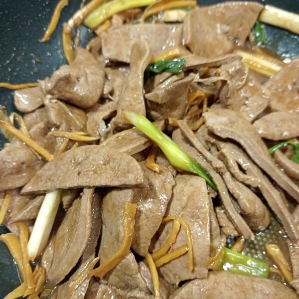 涼拌麻油豬肝:Han Xie 一起做