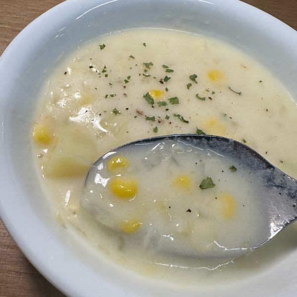 用整根玉米做的手削玉米濃湯！：安 一起做